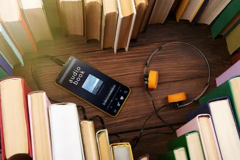 Top Benefits of Listening to an Audiobook Instead of Reading in English